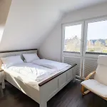 펜션 Doppelhaushaelfte Op De Geest *