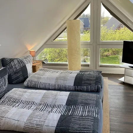 Дом отдыха Doppelhaushaelfte Op De Geest *