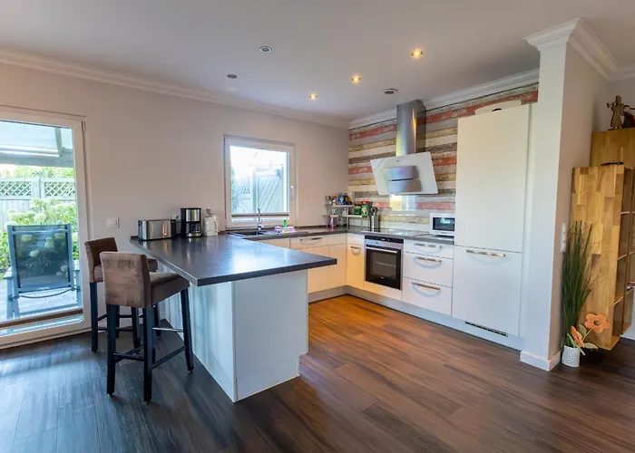 Dom wakacyjny Doppelhaushaelfte Op De Geest *