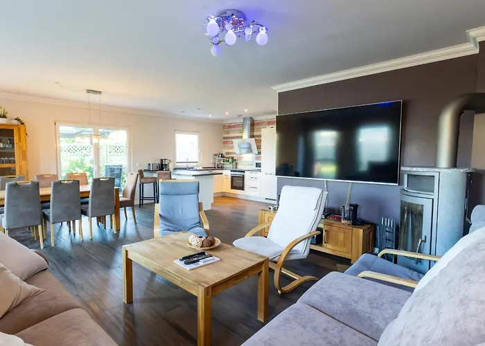 Doppelhaushaelfte Op De Geest *