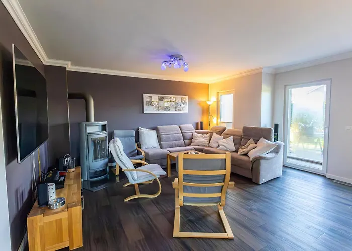 Doppelhaushaelfte Op De Geest * 圣彼得奥尔丁